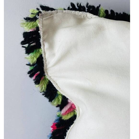 Handmade Vintage Latch Hook Completed Kit Pillow Bless This House 24 x 18.5" - Picture 7 of 8